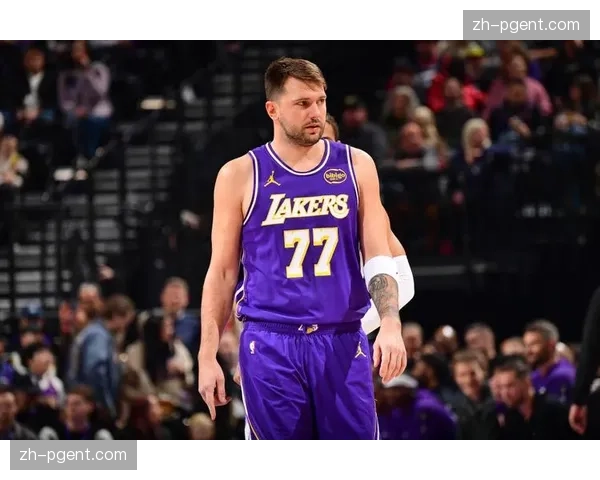 东契奇六连客场均40+ 比肩乔丹成就彰显超巨本色